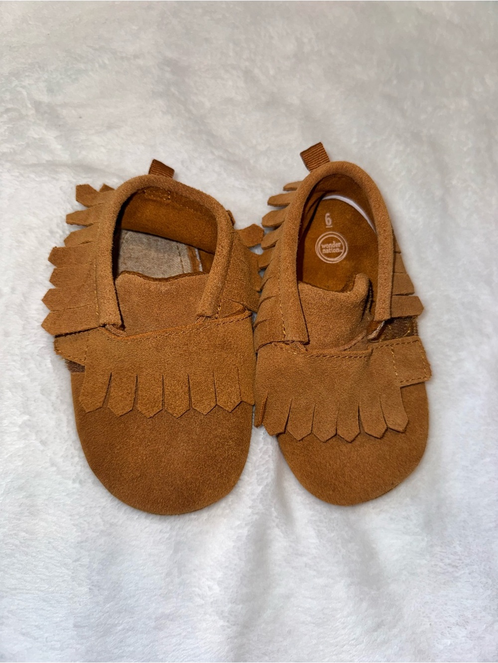 Toddler size 6 leather Fringe Moccasin Shoes in Brown